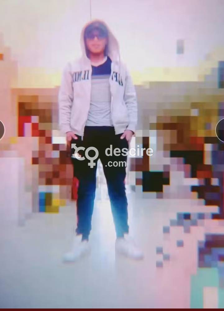 Buscas diversion me llamo yhamill bravo para servirte - El Alto - Bolivia