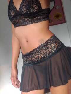 FITNESS PIEL CANELA CULONA TETA PEQUEÑAS - Cochabamba - Bolivia